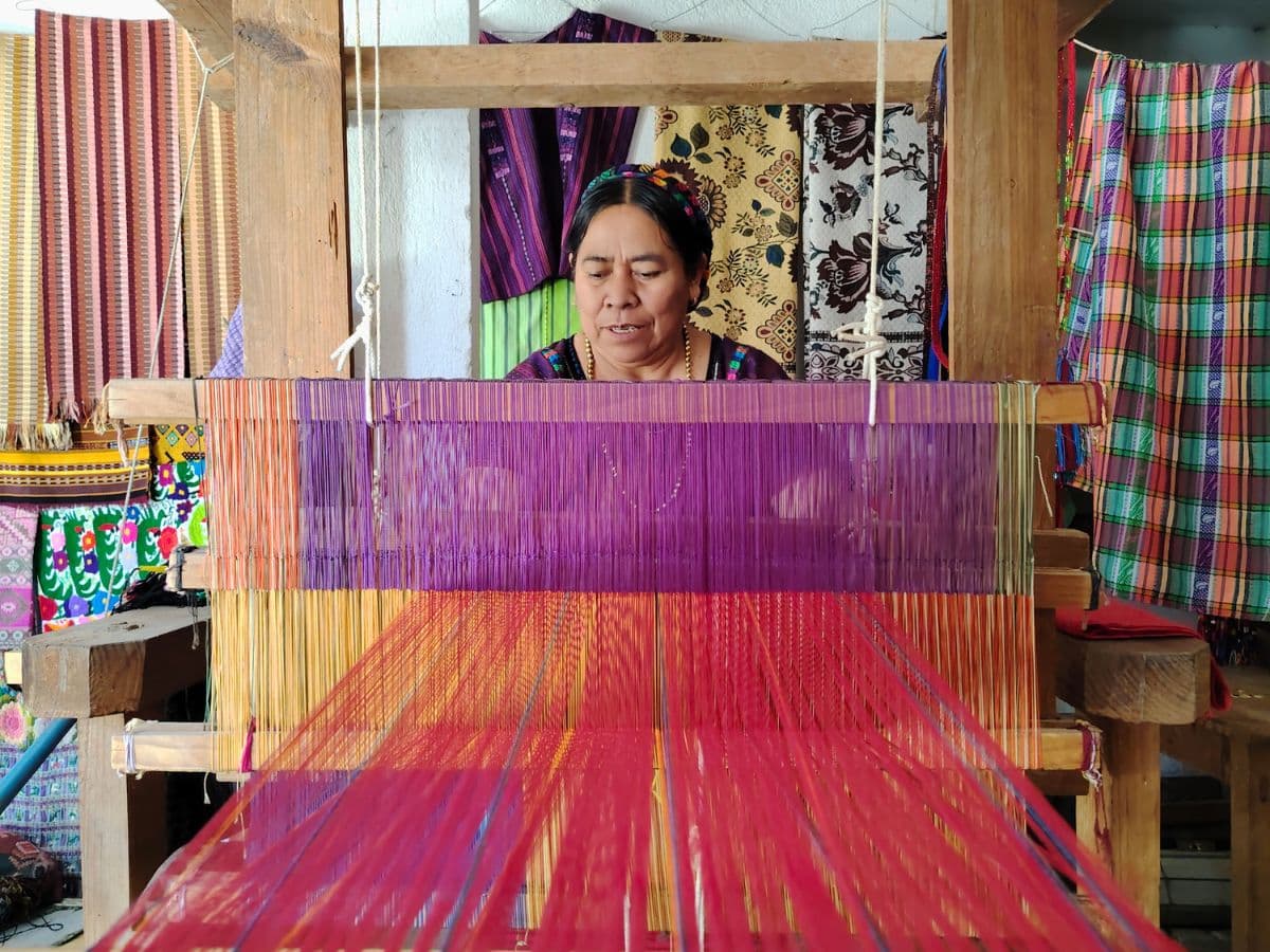 Tissage au Métier